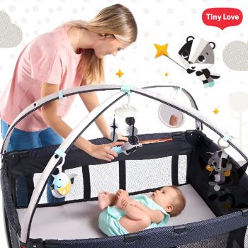 Tiny Love 6-in-1 Here I Grow Activity Playard เตียงนอน คอกกั้น เปลี่ยนผ้าอ้อม และพื้นที่กิจกรรมของเด็กๆ